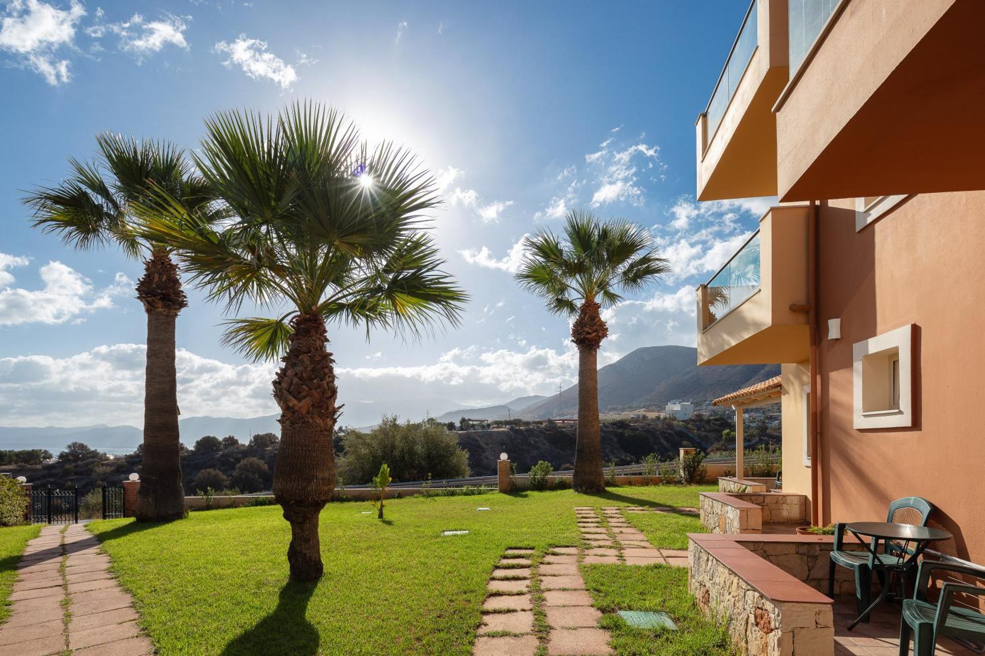 הרסוניסוס Dia Apartments מראה חיצוני תמונה