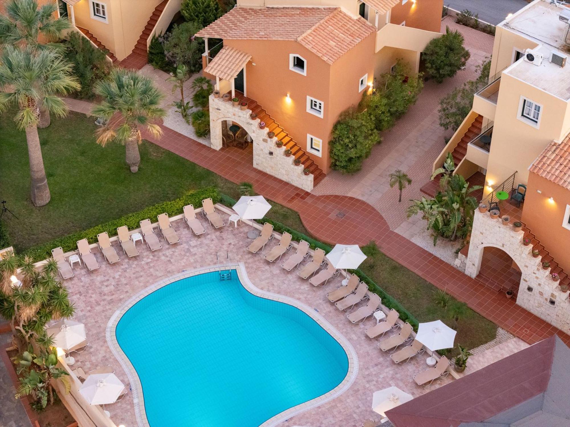 הרסוניסוס Dia Apartments מראה חיצוני תמונה