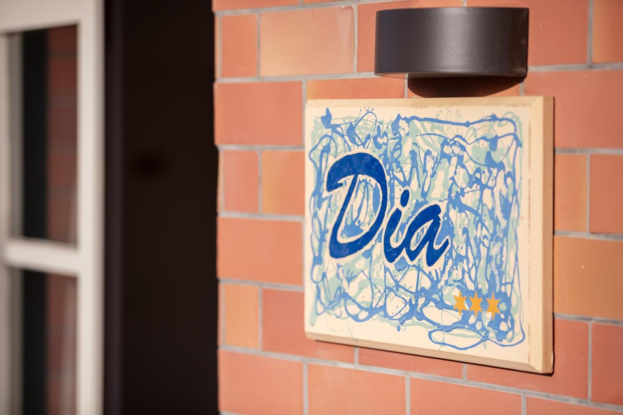 הרסוניסוס Dia Apartments מראה חיצוני תמונה